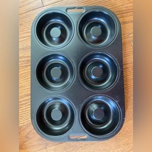 NWOT donut tray